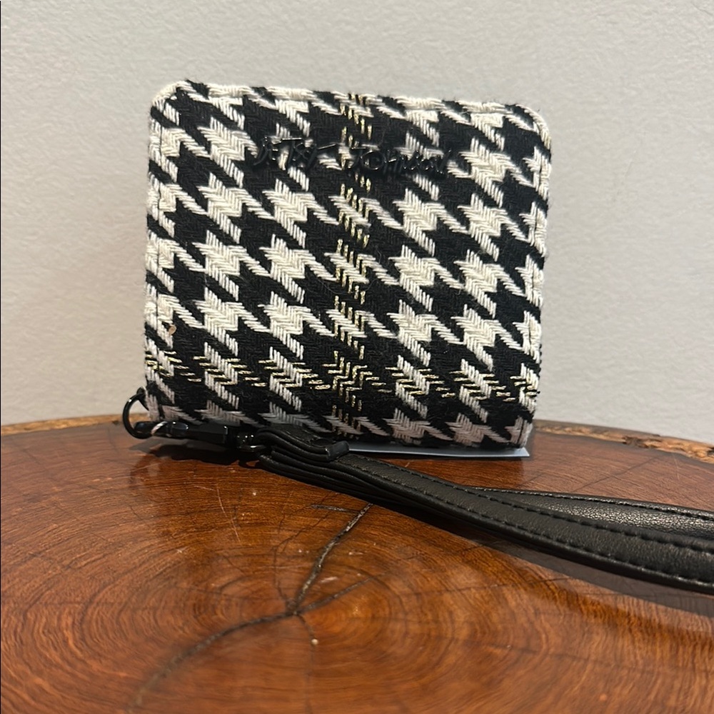 Betsey Johnson Black and White Houndstooth Wristlet with Skulls and Pockets. NEW